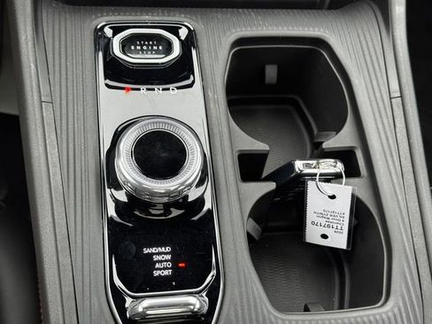 New 2026 Jeep Cherokee Overland AWD/4WD image 38