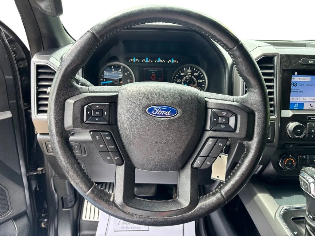 Used 2018 Ford F150 XLT w/ Equipment Group 302A Luxury AWD/4WD image 14