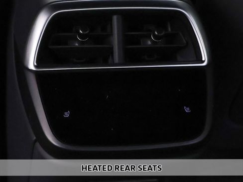 Used 2024 Lucid Air Touring AWD/4WD image 9