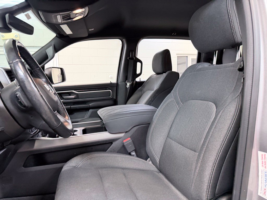 Used 2019 RAM 1500 Big Horn AWD/4WD image 17