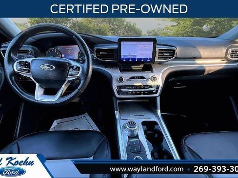 Certified 2023 Ford Explorer XLT w/ Equipment Group 202A AWD/4WD image 15