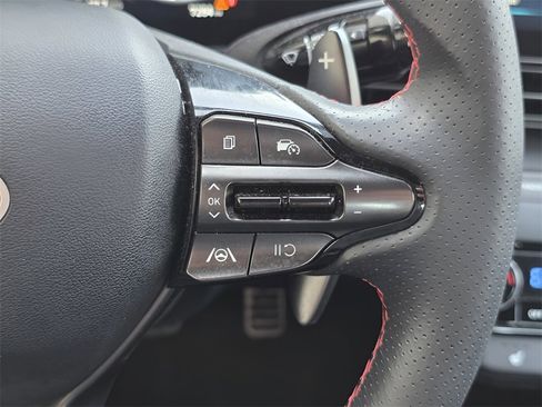 Certified 2025 Hyundai Elantra N Line image 28