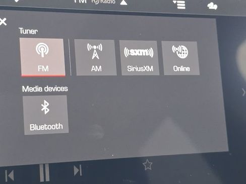 Used 2022 Porsche Macan image 6