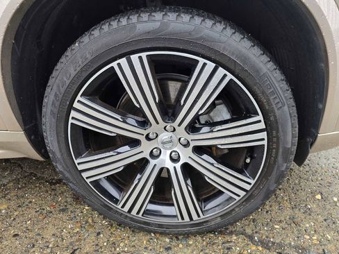 Certified 2023 Volvo XC90 T8 Plus w/ Protection Package Premier image 9