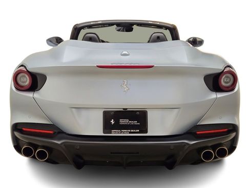 Used 2022 Ferrari Portofino M RWD image 10