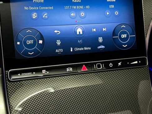 Used 2026 Mercedes-Benz GLC 300 4MATIC image 24