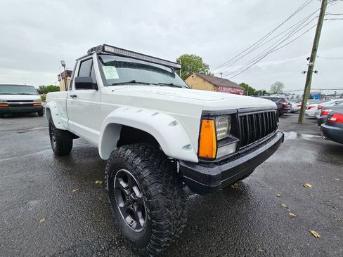 Used 1992 Jeep Comanche 4x4 image 9