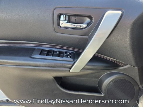 Used 2013 Nissan Rogue SL image 19