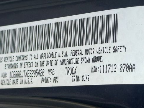 Used 2014 RAM 1500 Laramie image 38