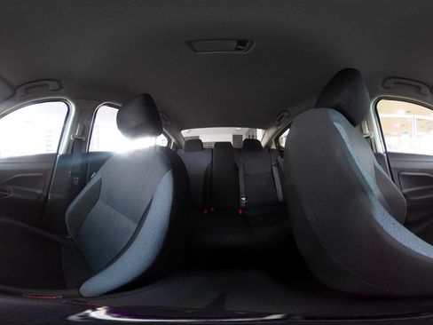 Used 2025 Nissan Versa SV FWD image 42