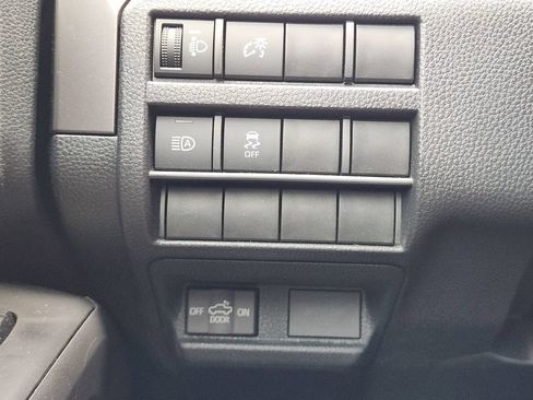 Used 2025 Toyota Tacoma SR5 RWD image 21