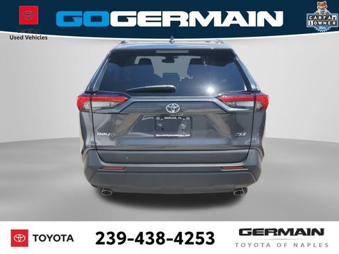 Used 2025 Toyota RAV4 XLE w/ Convenience Package FWD image 9