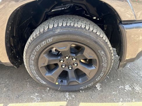 New 2026 RAM 1500 4x4 Crew Cab image 9