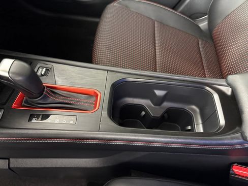 Certified 2025 Nissan Kicks SR FWD image 39