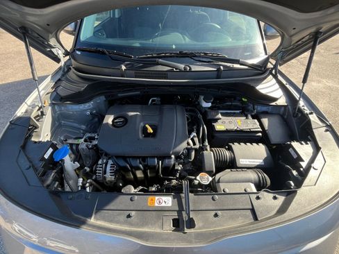 Used 2025 Kia Soul LX w/ LX Technology Package image 29