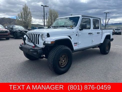 Used 2023 Jeep Gladiator Sport AWD/4WD image 8