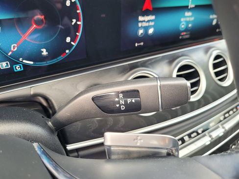 Used 2022 Mercedes-Benz E 350 Sedan image 20