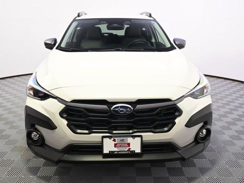 Used 2024 Subaru Crosstrek 2.0i Premium image 10
