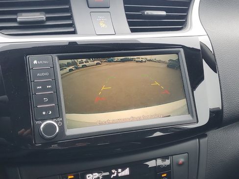 Used 2019 Nissan Sentra SV w/ Special Edition Package image 19