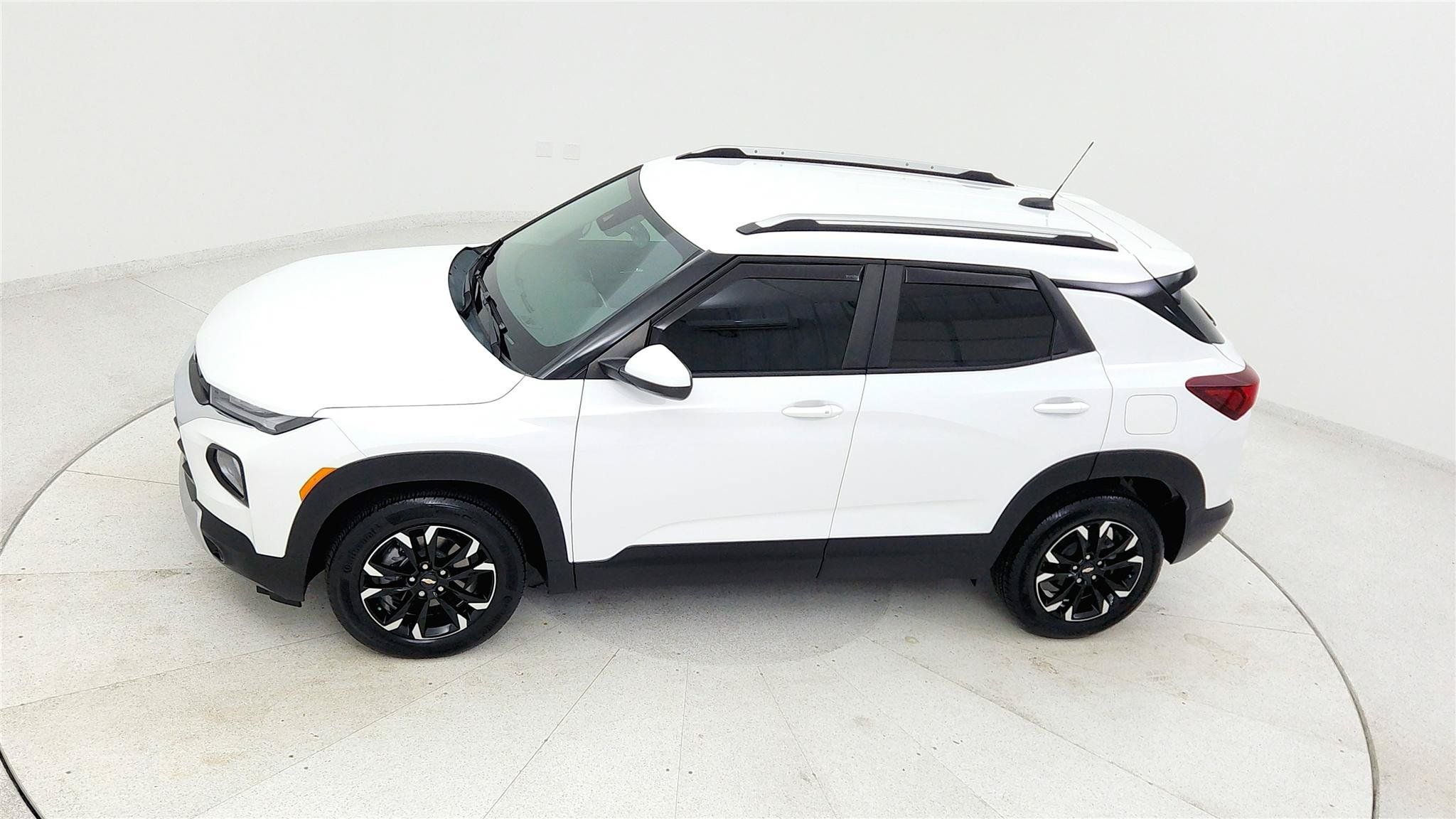 Used 2023 Chevrolet TrailBlazer LT w/ Convenience Package FWD image 34