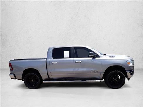 Used 2019 RAM 1500 Big Horn AWD/4WD image 5