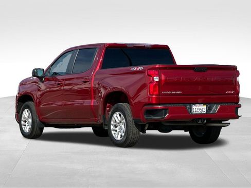 Used 2023 Chevrolet Silverado 1500 RST image 3