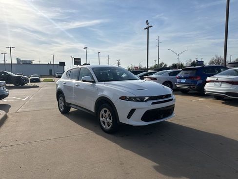 Used 2024 Dodge Hornet GT AWD/4WD image 3