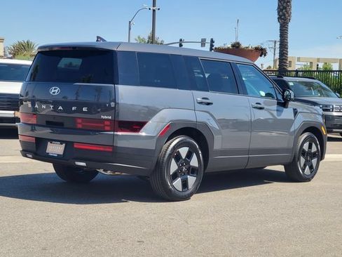 New 2027 Hyundai Santa Fe SE FWD image 4