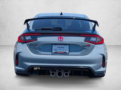 Used 2023 Honda Civic Type R image 7
