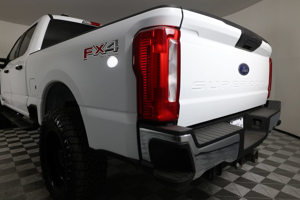 Used 2024 Ford F250 XLT w/ FX4 Off-Road Package AWD/4WD image 40