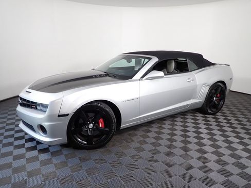 Used 2012 Chevrolet Camaro SS w/ RS Package RWD image 11