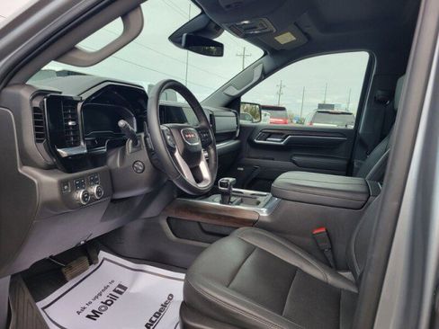 Used 2024 GMC Sierra 1500 SLT w/ SLT Premium Plus Package image 22
