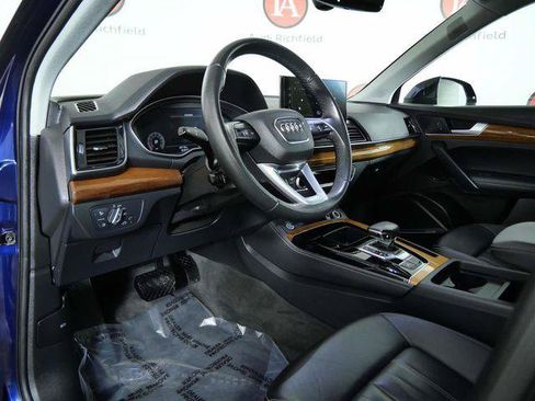 Used 2023 Audi Q5 2.0T Premium Plus w/ Premium Plus Package AWD/4WD image 16