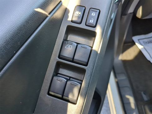 Used 2016 Nissan Frontier PRO-4X w/ Pro-4x Luxury Package image 18