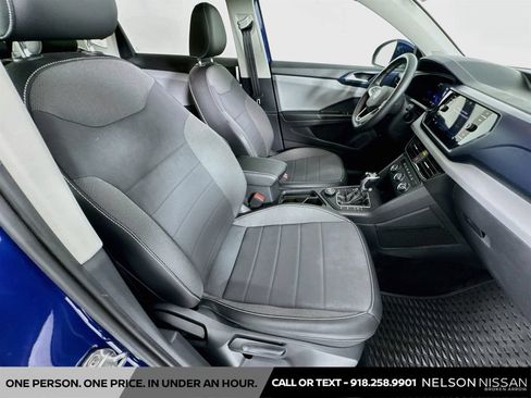 Used 2022 Volkswagen Taos SE AWD/4WD image 27