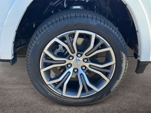 Used 2025 RAM 1500 Tungsten w/ Towing Technology Group image 7