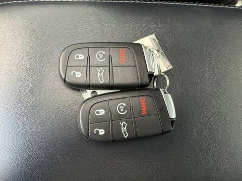 Used 2023 Dodge Charger Scat Pack w/ Plus Group image 31