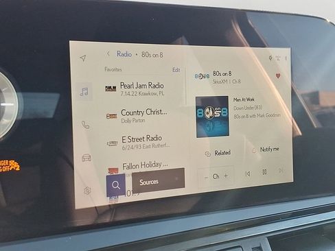 Used 2023 Lexus ES 250 w/ Premium Package image 18