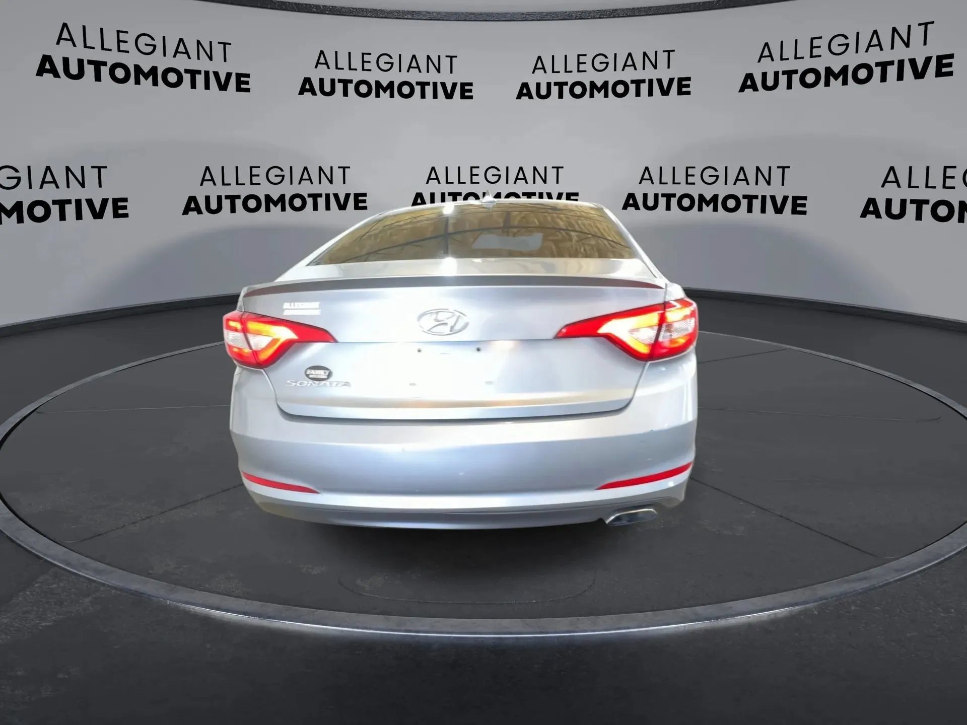 Used 2015 Hyundai Sonata SE FWD image 10
