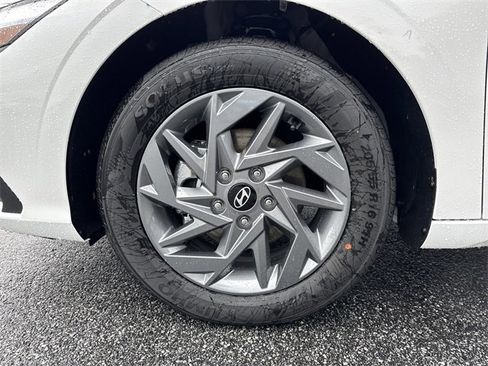 New 2026 Hyundai Elantra Blue image 11