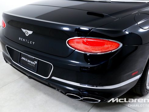 Used 2021 Bentley Continental GT AWD/4WD image 33