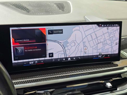 Used 2024 BMW X5 M60i AWD/4WD image 26