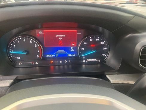 Used 2023 Ford Explorer XLT w/ Equipment Group 202A AWD/4WD image 16