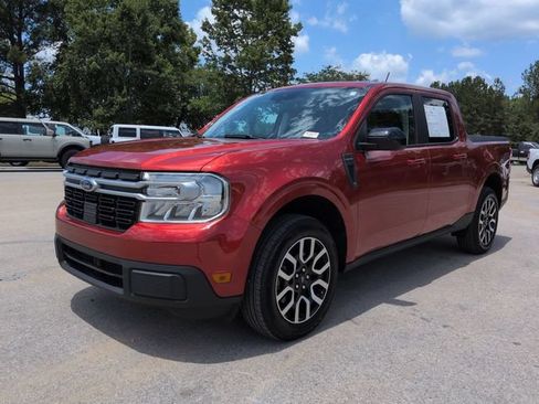 Certified 2024 Ford Maverick Lariat FWD image 8
