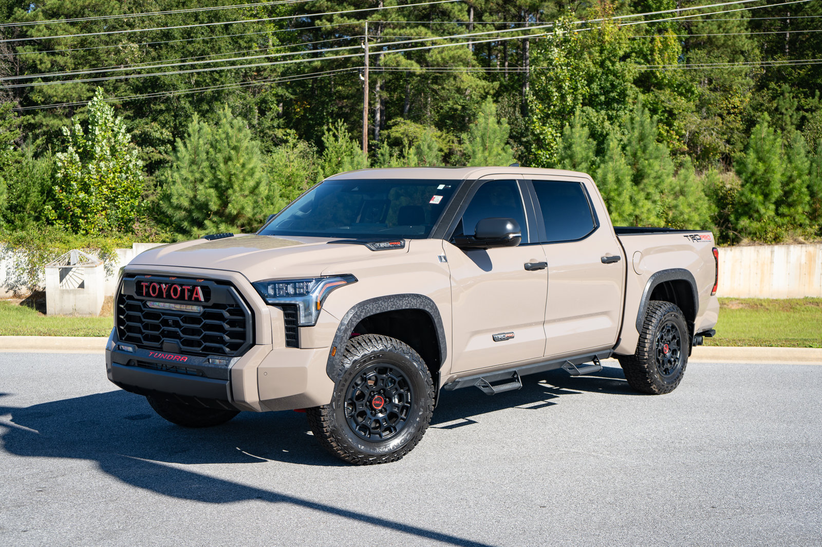 Used 2025 Toyota Tundra TRD Pro AWD/4WD image 4