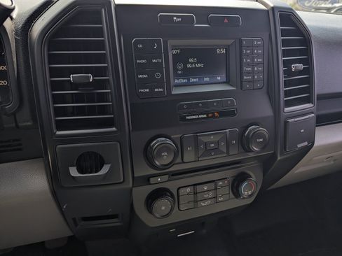 Used 2017 Ford F150 XL w/ Equipment Group 101A Mid RWD image 11