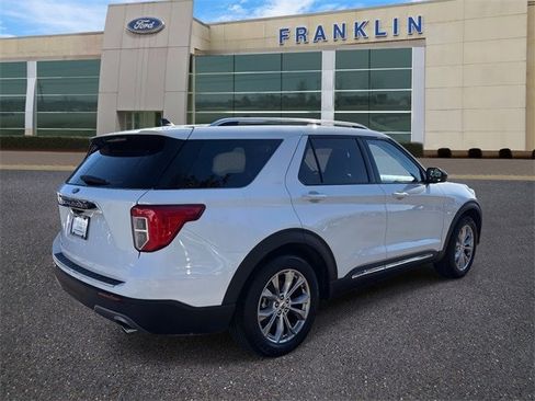 Certified 2024 Ford Explorer Limited image 7