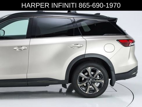 Used 2026 INFINITI QX60 Autograph w/ Dark Cargo Package AWD/4WD image 4