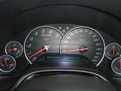 Used 2009 Chevrolet Corvette Convertible w/ Preferred Equipment Group RWD image 15