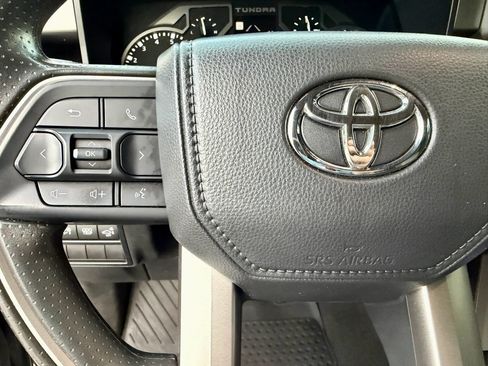 Used 2025 Toyota Tundra SR5 w/ SR5 Convenience Package AWD/4WD image 30